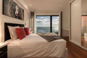 VILLA PARADISE - Modern and Sophisticated