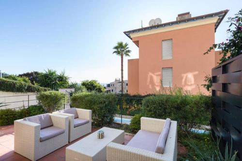 Villa Rocky - Luxury 3BR Apt in Liberty Villa.Pool,Garden,WiFi