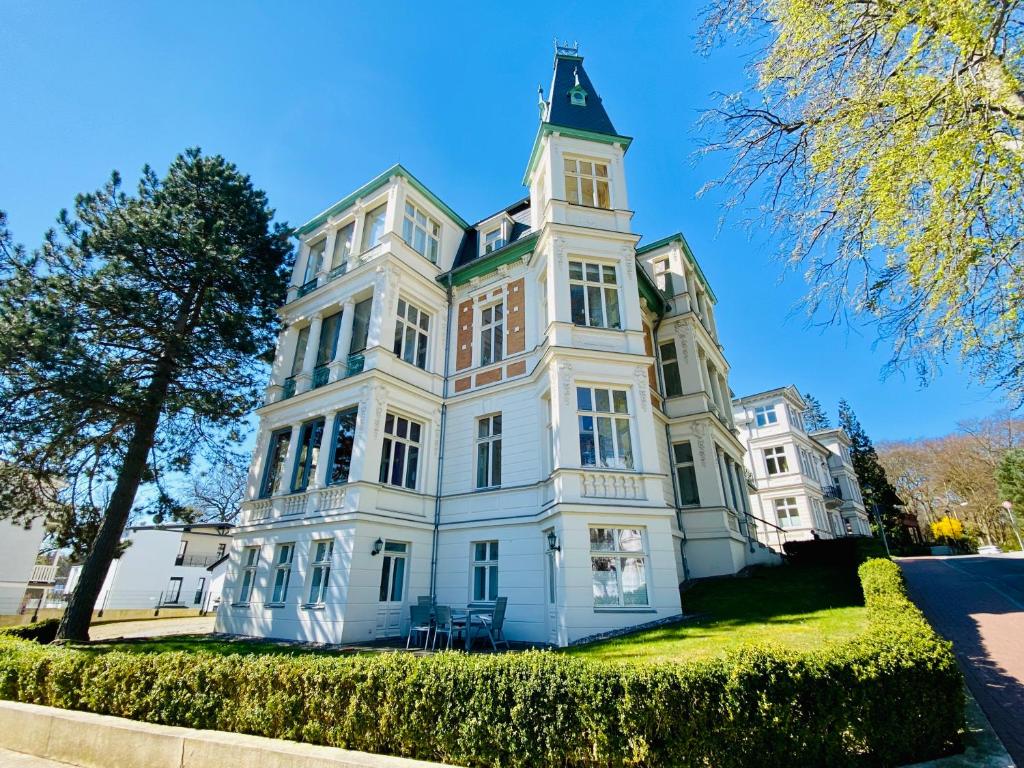 Appartement Villa Schlossbauer - Ferienwohnung 12 Klenzestr. 7 - Fewo 12 17424 Heringsdorf