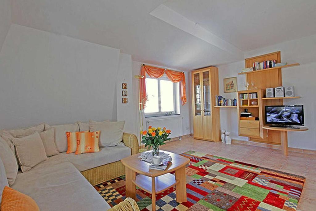 Appartement Villa Seestern _ Wohnung 10 Neuer Weg 2 17424 Neuhof