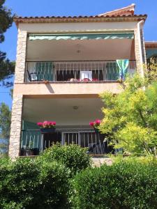 Appartement Villa Simone Domaine de La Californie Varoise, 3 Allée des Pervenches 83320 Carqueiranne Provence-Alpes-Côte d\'Azur