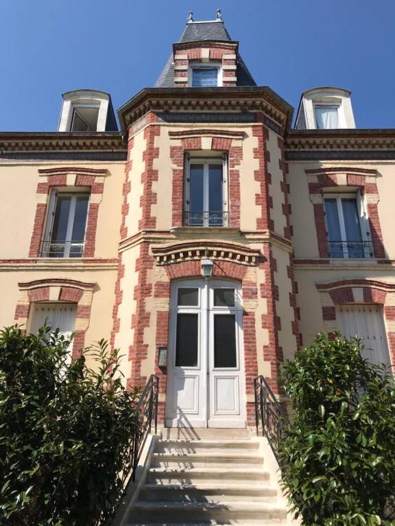 Villa st Louis 2 21 Avenue de Troarn, 14390 Cabourg