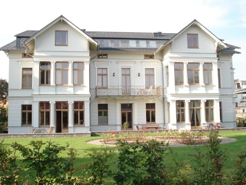 Villa Undine Wohnung 1 60 Dünenstraße Wohnung 1, 17419 Heringsdorf