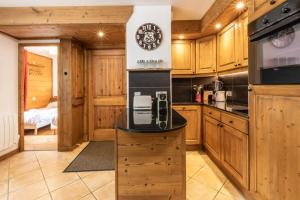 Villa Vallet- Newly renovated 2 bedroom nestled near the main street