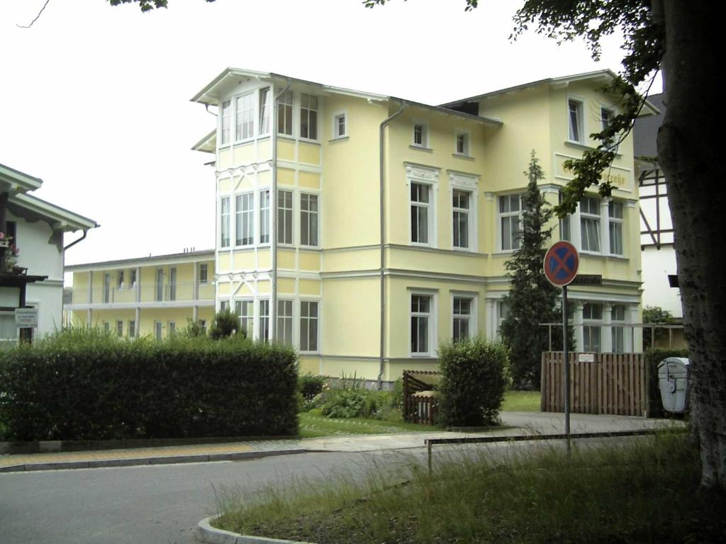 Villa Waldstrasse Whg 13 Waldstraße 25, 17429 Bansin