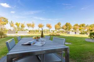 Villa Westend, App 01