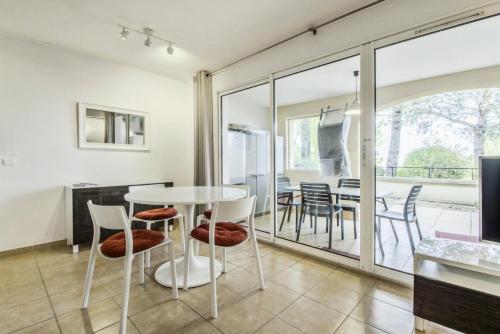 Village Pont Royal en Provence - maeva Home - Appartement 2 Pièces 2 Personnes