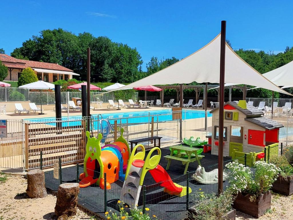 Village Pont Royal en Provence - maeva Home - Appartement 2 Pièces 6 Person 814 13370 Mallemort