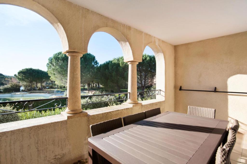 Appartement Village Pont Royal en Provence - maeva Home - Appartement 3 pièces 7 personnes Domaine et Golf de Pont Royal 13370 Mallemort