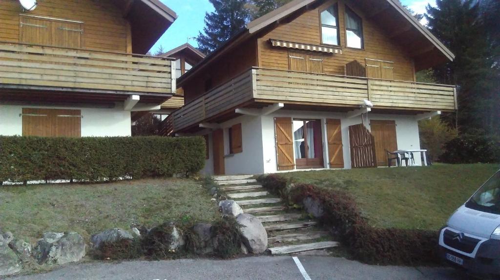 Appartement village vosgien 8 chemin du village vosgien Appt 29 88400 Gérardmer