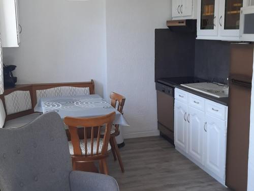 Appartement Appartement Villard-de-Lans, 2 pièces, 6 personnes - FR-1-689-66 72 Rue de la Chapelle en Vercors Villard-de-Lans