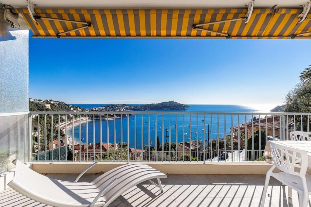 Appartement Villefranche Sur Mer:Appartement-villa, Vue mer, jardin, parking. 105 Avenue Léopold II 06230 Villefranche-sur-Mer