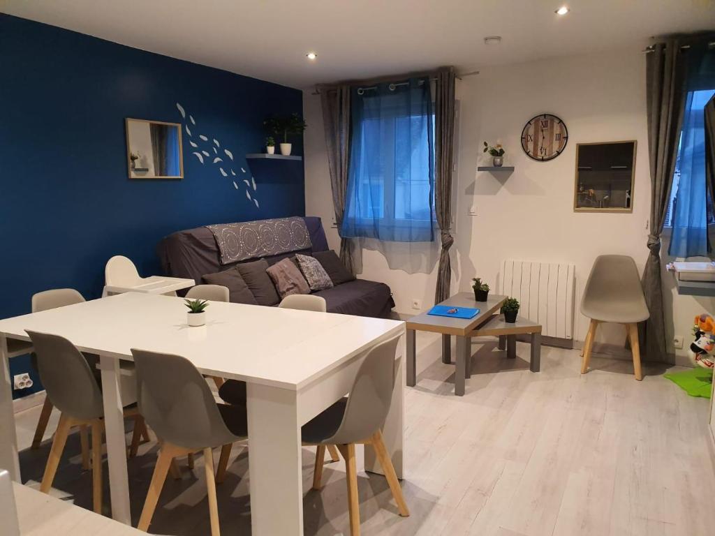 Appartements Appartement Villiers sur Morin proche de Disneyland 13 B grande rue, 77580 Villiers-sur-Morin