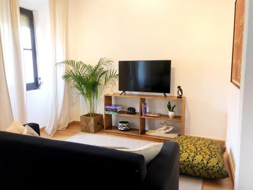 Vintage 2Bedroom Apartment