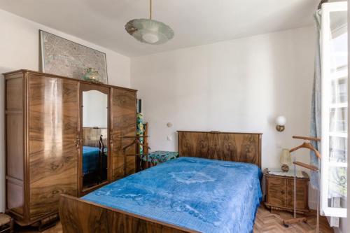 Vintage and calm flat in a typical building at the doors of Paris - Welkeys
