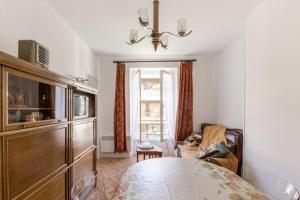 Vintage and calm flat in a typical building at the doors of Paris - Welkeys