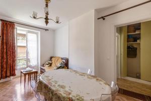 Vintage and calm flat in a typical building at the doors of Paris - Welkeys