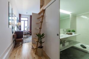 Vintage River Flat by ML Apartments