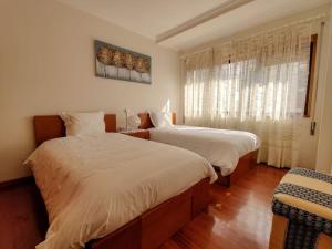 Vista Amorosa - Seaview Apartment near the Beach