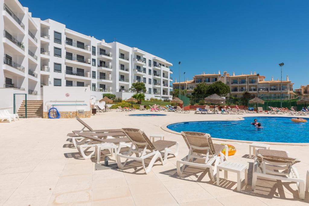 Vista das Ondas 104 Caminho Vale da Azinheira Edifício Vista das Ondas, Bloco 1, 1.º Andar - Apartamento 104 Torre da Medronheira - Olhos de Água, 8200-635 Albufeira