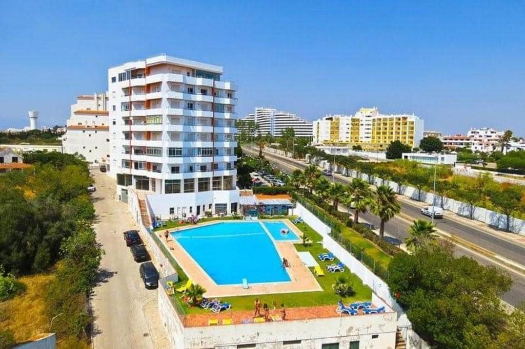 Vista Mar em todo apartamento Avenida São Lourenço da Barrosa Edificio Vaumar, 8500-346 Portimão