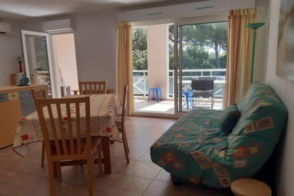 VIVID - Studioapartment mit Balkon - Netflix - WLAN