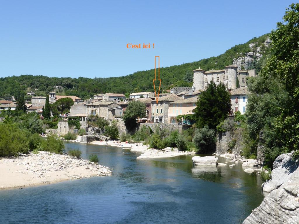 Appartement Voguez vers Vogüé 1 Passage du Moulin 07200 Vogüé