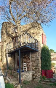 Appartement Volets rouges La Coste La Trivalle 34390 Mons Languedoc-Roussillon