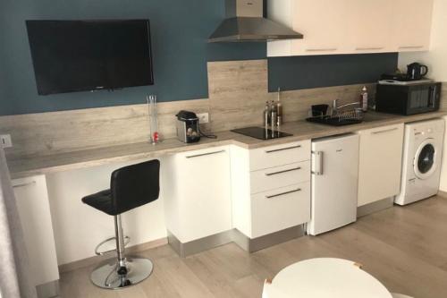 Voyages & Déplacements - Appartement Moderne - Calme et Chaleureux