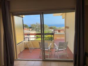 VUE MER 200M PLAGE AIGUEBELLE APP/4P 1CH/2P GARAGE