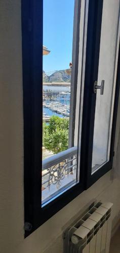 Vue Mer à 10min Plage & Calanque & Tout équipé
