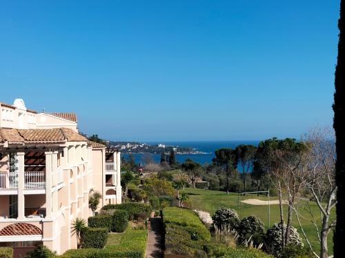 APPARTEMENT VUE MER, AU CALME, ALLEE DES FLEURS Saint-Raphaël france