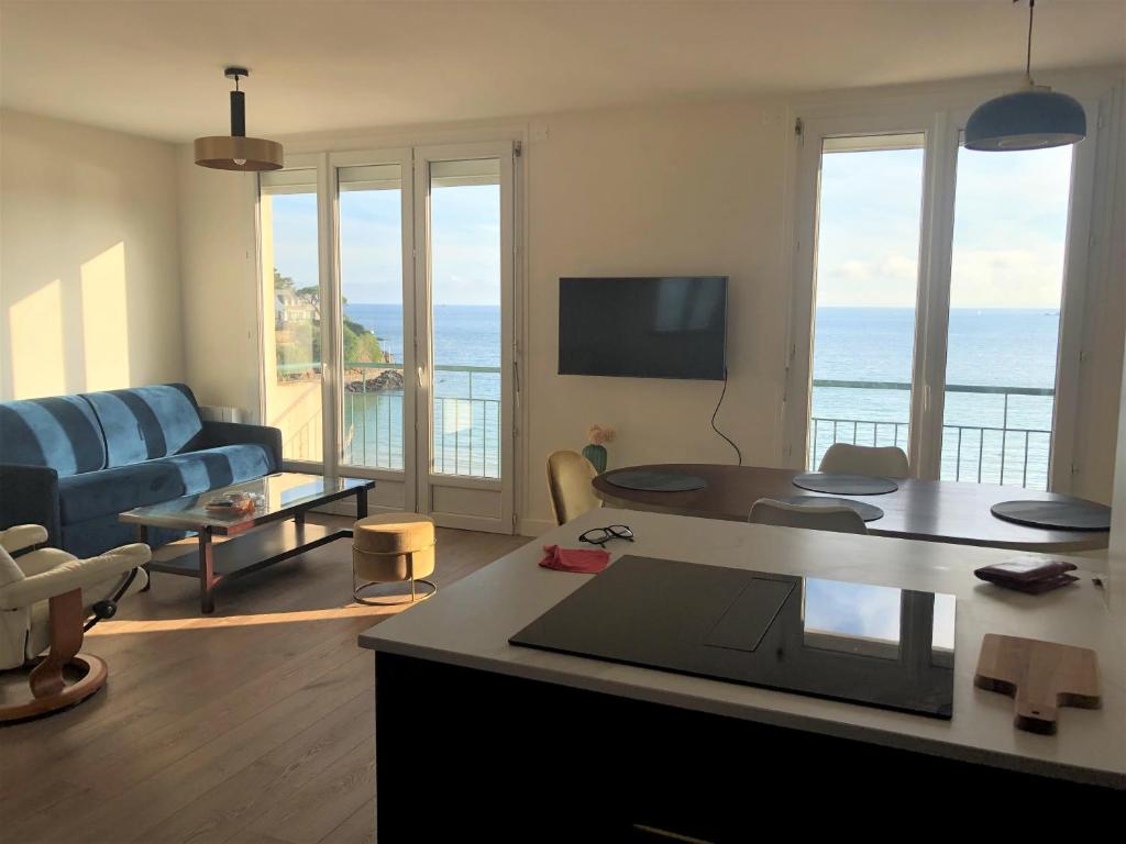 Vue mer exceptionnelle 2 Boulevard Albert 1er, 35800 Dinard