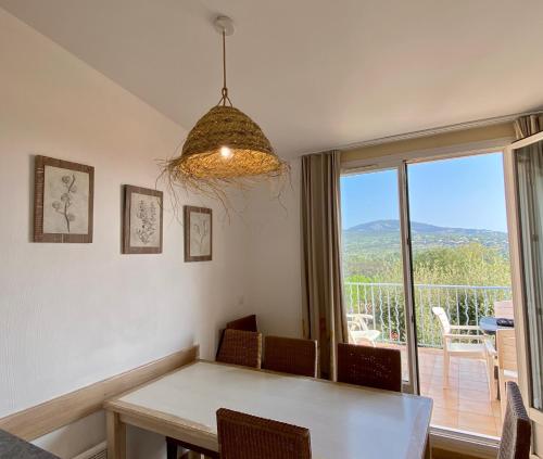 Appartement Appartement vue Mer Les Restanques du golfe de Saint Tropez 1113 Route de Bardasse Grimaud