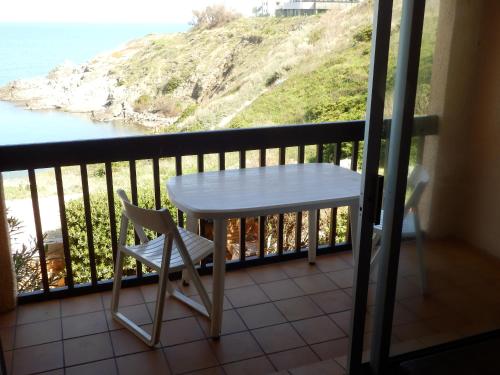 Appartement vue mer Port Vendres Collioure direct crique wifi Port-Vendres france