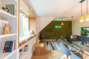 Waldbewohner Apartments / Fuchs