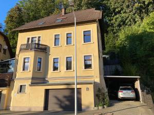 Waldblickwohnung mit Kamin und Gartensauna
