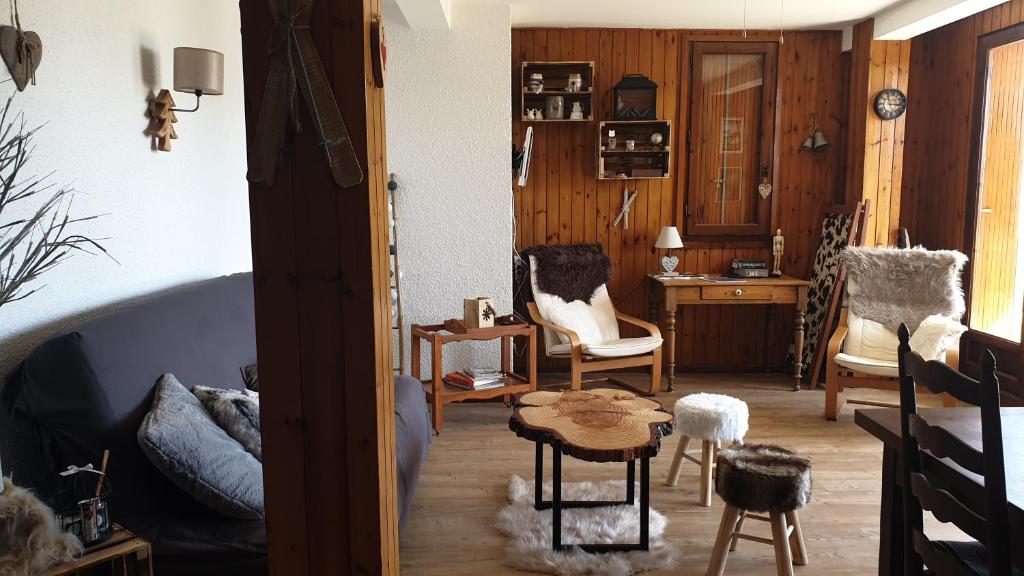 Waldstraße 32 Wohnung Noah