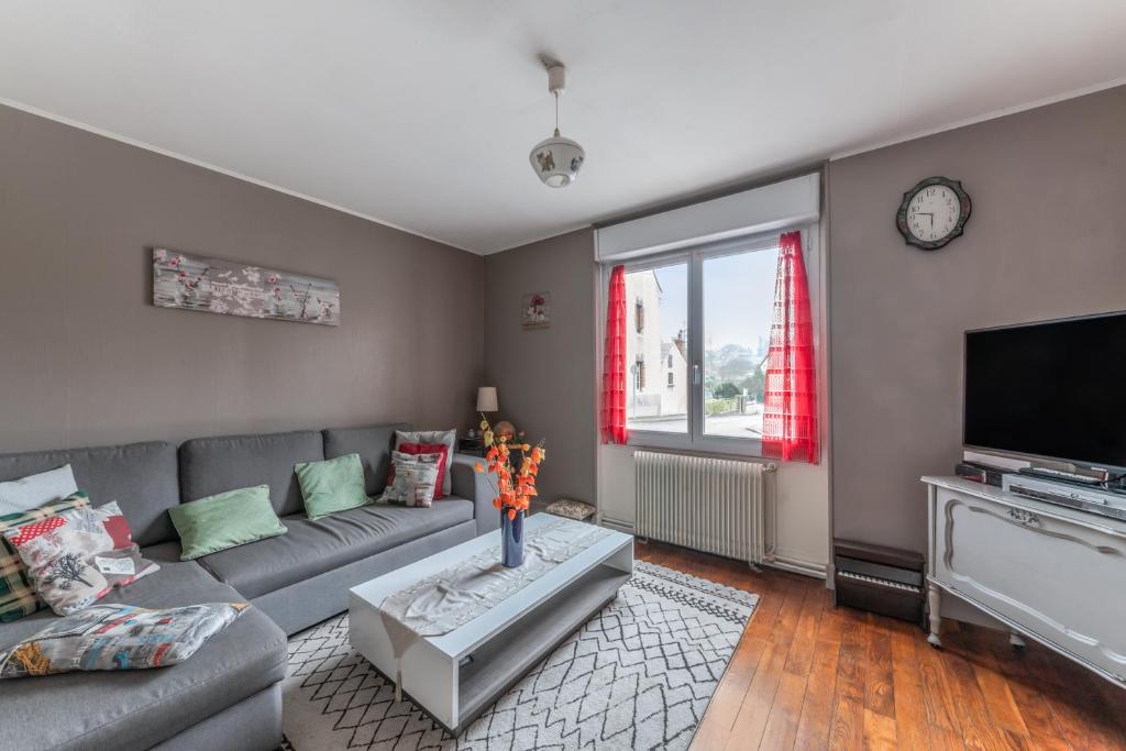 Warm 24m with garden and terrace 83700 Saint-Raphaël