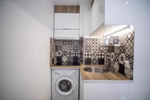 Warm 24m with garden and terrace