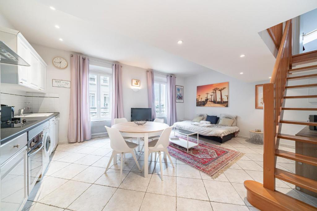 Wdf duplex one bedroom heart of Cannes 83 Rue Félix Faure, 06400 Cannes