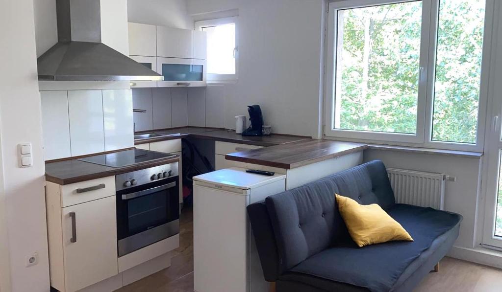 Appartement weddeko Apartment SENFGELB für 5 Personen 22 Haxtergrund 47137 Duisbourg