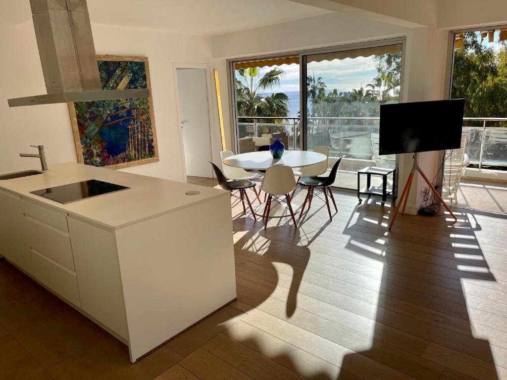 WELC'HOME IN HOULGATE - Vue et accès direct sur mer