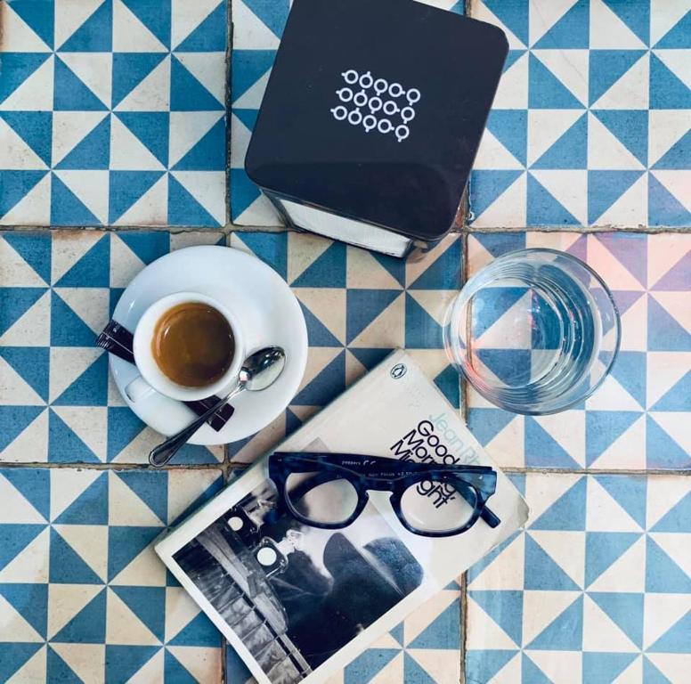 Welcome in the cozy blue nest pedestrian Menton 45 Avenue Félix Faure, 06500 Menton