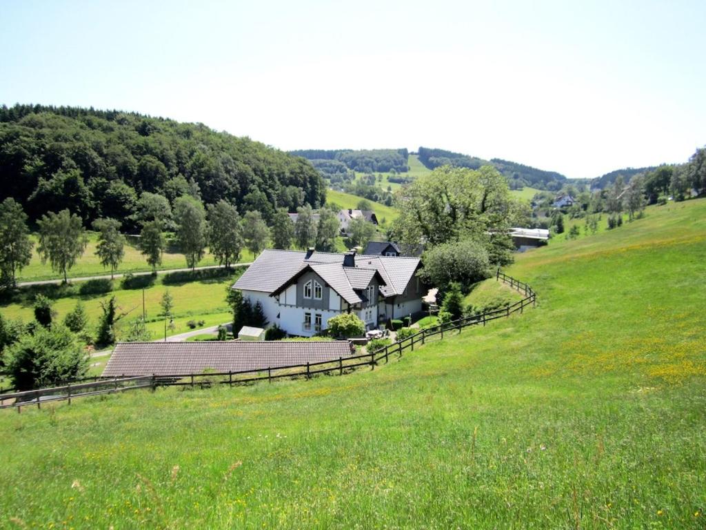 Appartement Welcoming apartment in Schmallenberg with balcony  57392 Schmallenberg