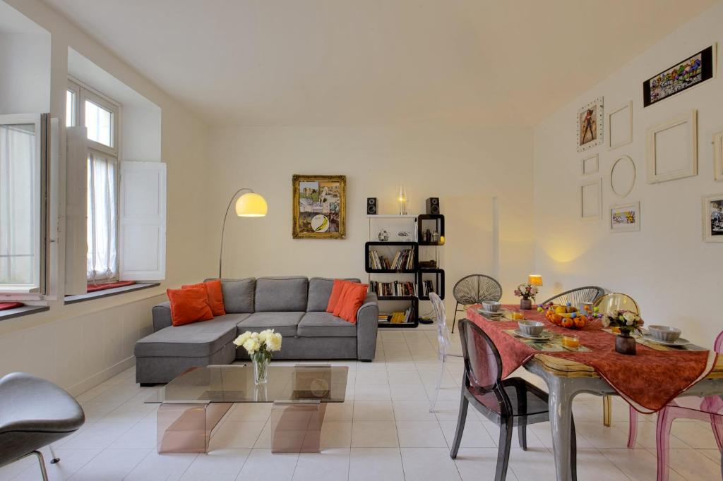 Appartement Welkeys - Reine Nathalie Apartment 8 Avenue de la Reine Nathalie 64200 Biarritz