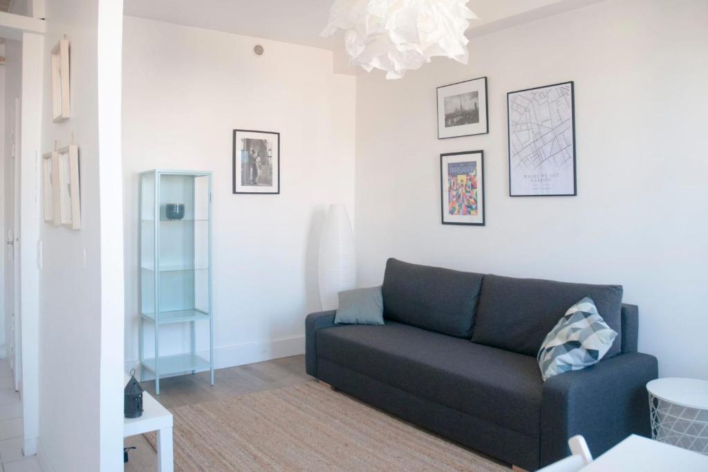 Well Equipped 40m Apartment Near Paris 28 Rue des Sept Arpents, 93310 Le Pré-Saint-Gervais