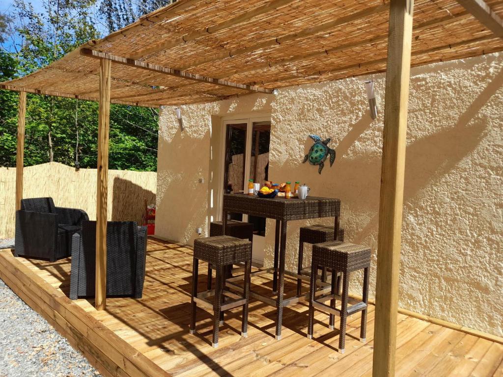 Well-kept apartment, located in a wooded area