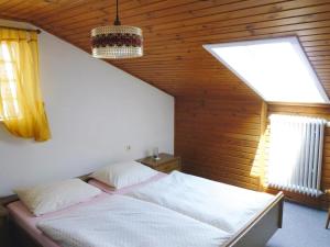 Well kept apartment with balcony near the Bavarian Forest