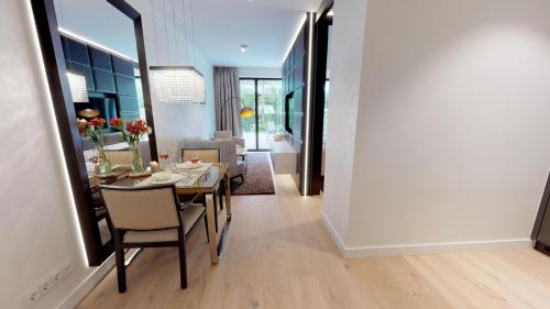 White Pearl Apartment 0.14